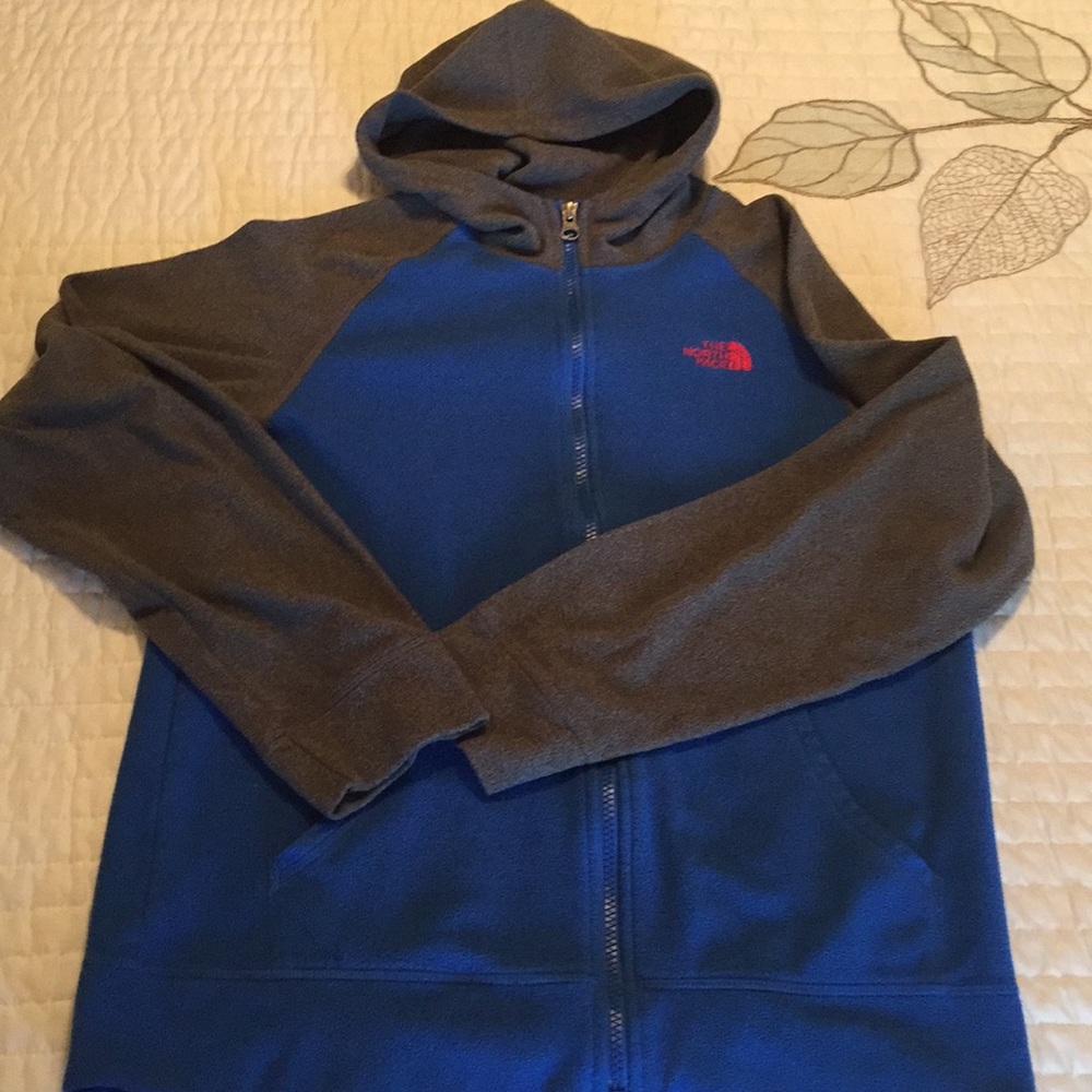 Boy XL NorthFace hoodie